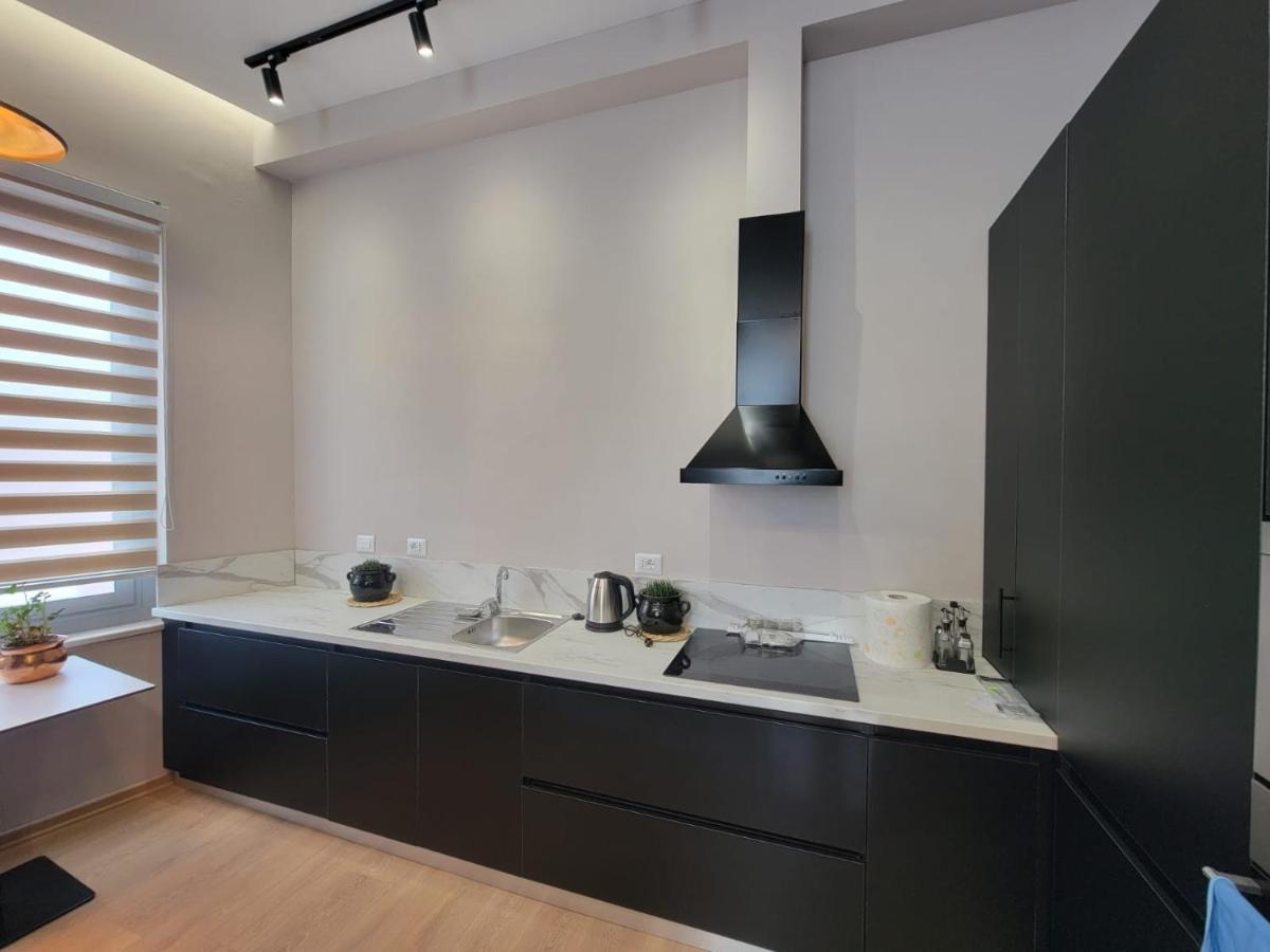 טיראנה Berhami Studio Apartment מראה חיצוני תמונה